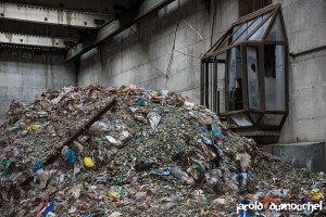 La vieille usine de recyclage abandonnée