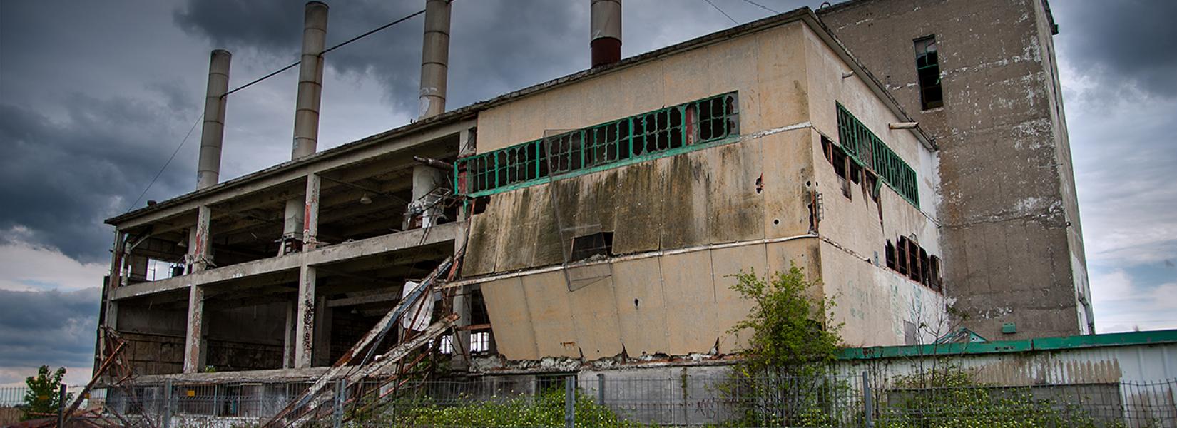 The abandoned plant in St-Hubert
