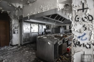 Le pavillon religieux abandonné