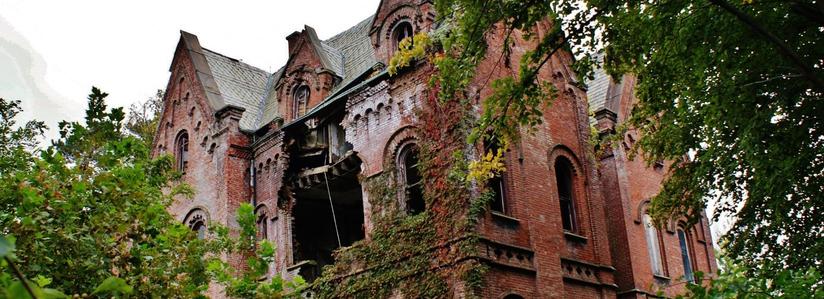 Wyndcliffe, the abandoned mansion