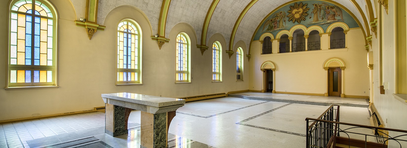 Le vieux monastère abandonné