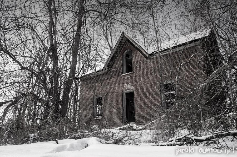 maison hantee riviere la guerre