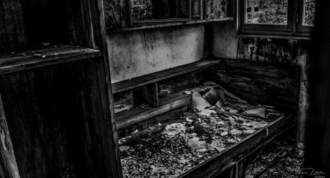 L'orphelinat abandonné