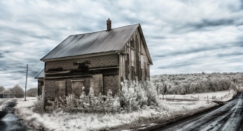 Abandoned houses in the Beauce area - Photo by Sous l'oeil de Sylvie