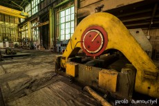 La vieille usine de superstructures abandonnée